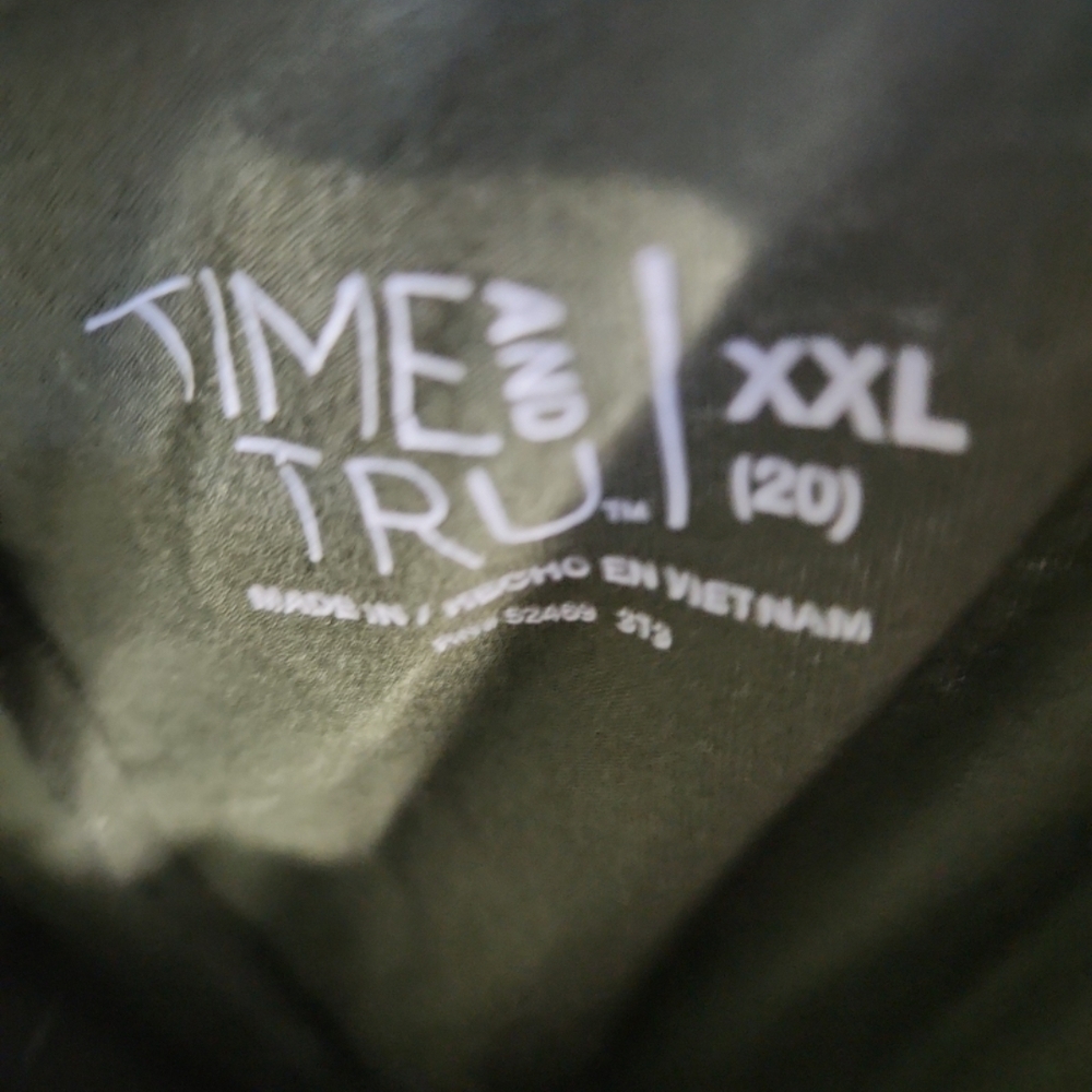 Time and Tru Women's Olive Tank Top - Picture 2 of 2